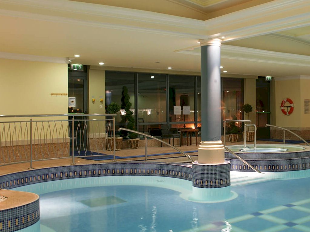 Galway Festival - Galmont Hotel