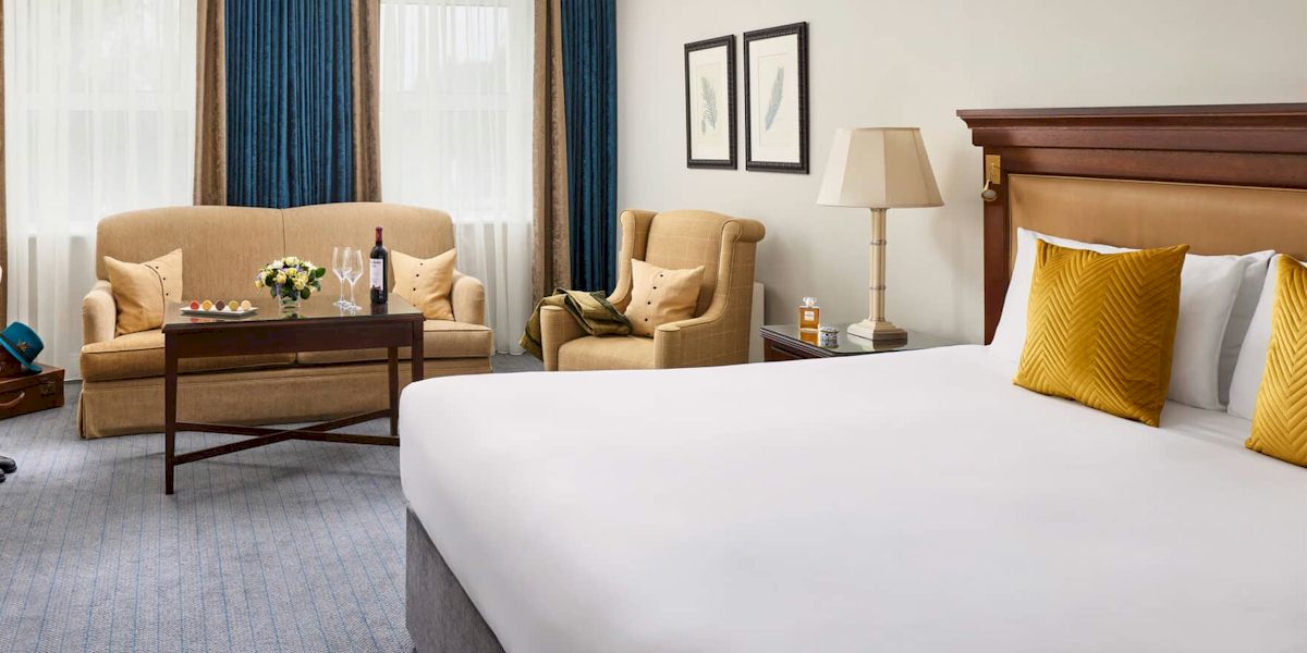 Irish Guineas Festival with Race and Stay