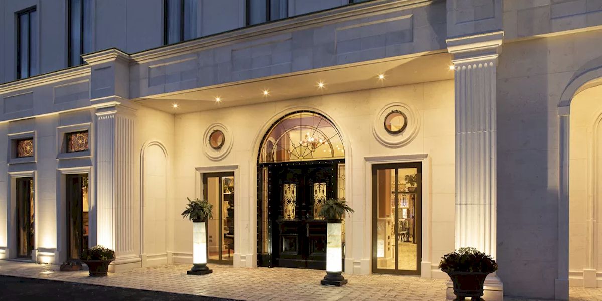 Dublin Racing Festival with Race and Stay